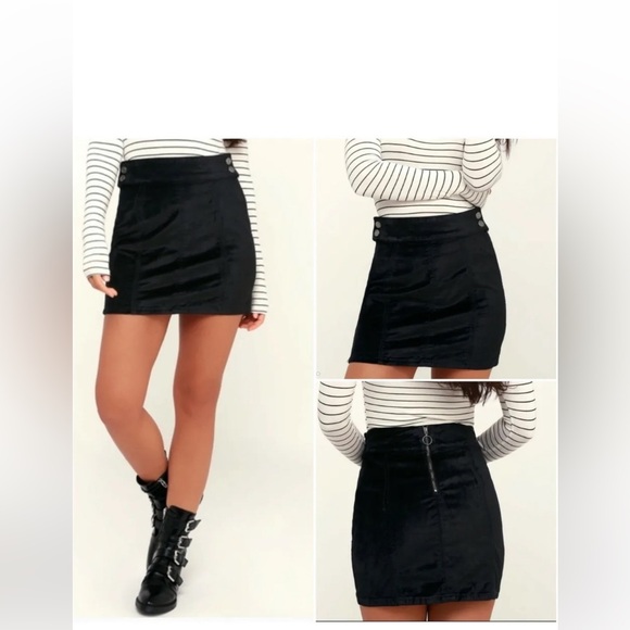 NWOT Free People Velvet Retro Mini Skirt - size 30 - Picture 1 of 12